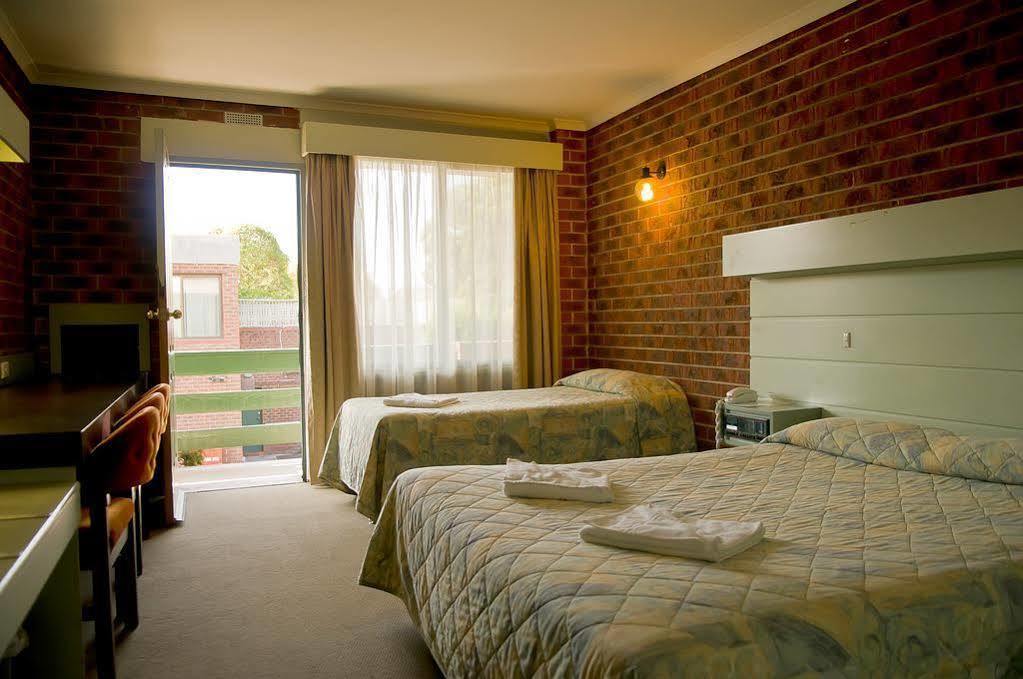 Lamplighter Motel Oakleigh Bagian luar foto